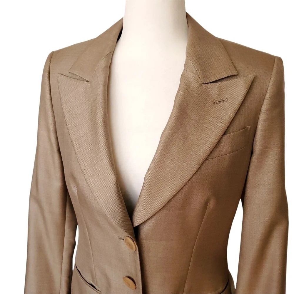 Giorgio Armani Wool Silk Blazer Womens Size 38 Beige Tan Lined Jacket 2 Button - Picture 4 of 16